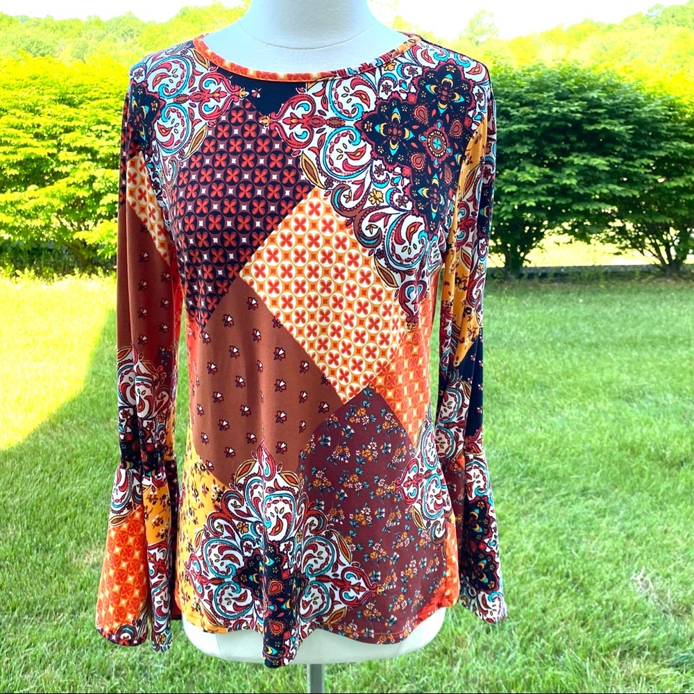 Beciga Bohemian Bell Sleeved Top